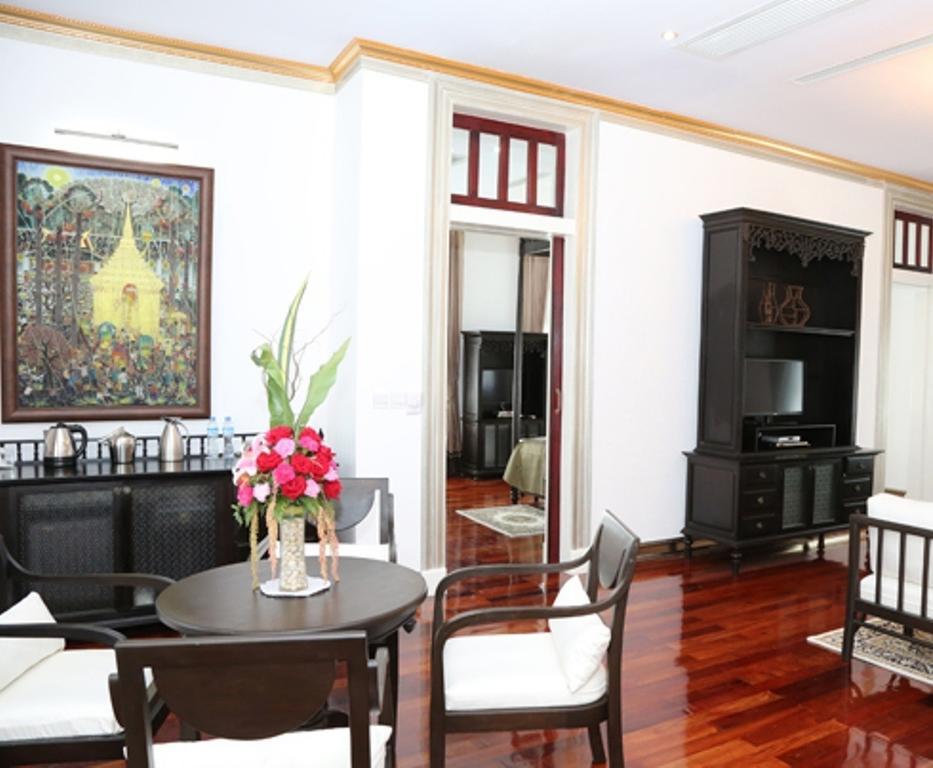 Jing Land Hotel Luang Prabang Extérieur photo